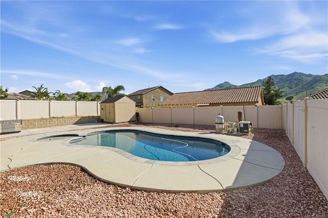 20583 Spring, Riverside, CA 92507