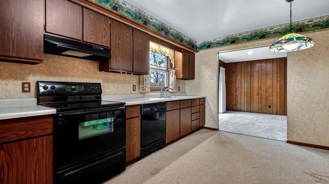 1014 Hamilton Avenue, Eau Claire, WI 54701