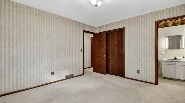 1014 Hamilton Avenue, Eau Claire, WI 54701