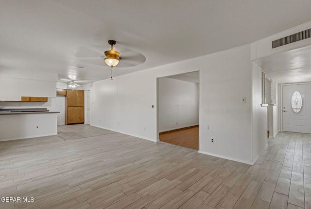 1905 DICIEMBRE Drive, El Paso, TX 79935