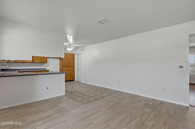 1905 DICIEMBRE Drive, El Paso, TX 79935