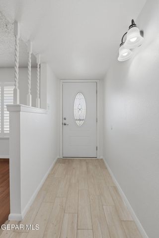 1905 DICIEMBRE Drive, El Paso, TX 79935