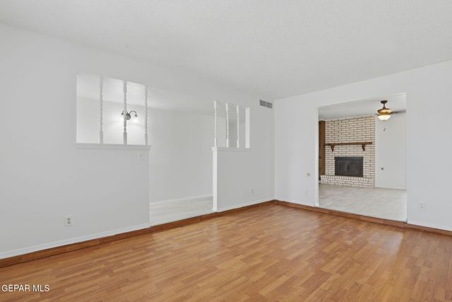 1905 DICIEMBRE Drive, El Paso, TX 79935