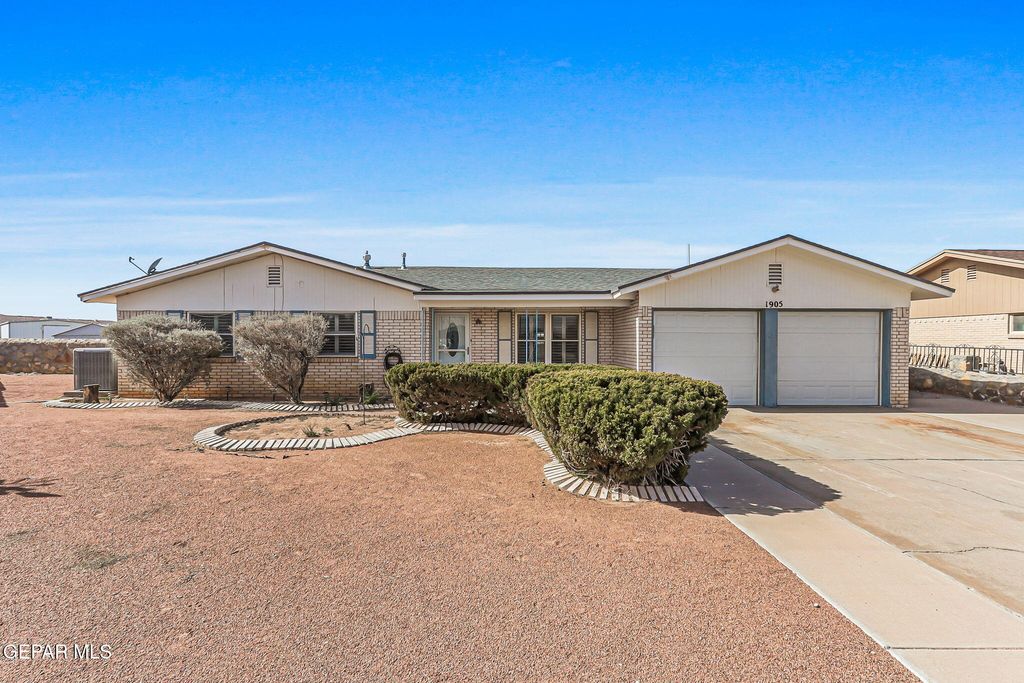 1905 DICIEMBRE Drive, El Paso, TX 79935