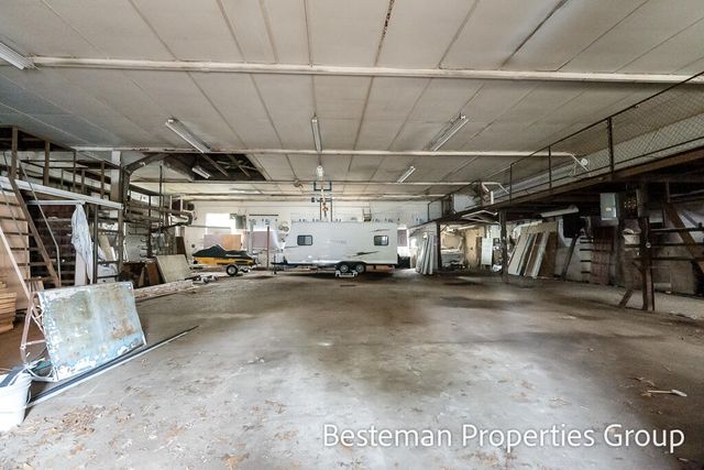 1099 Gordon Street, Muskegon, MI 49442
