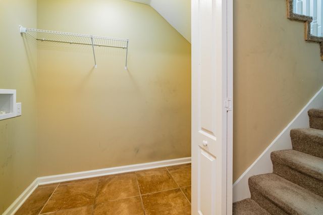 1714 Thistlewood Dr, Clarksville, TN 37042