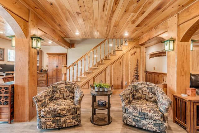 5420 Peninsula DRIVE, Waterford, WI 53185