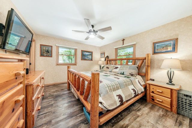 5420 Peninsula DRIVE, Waterford, WI 53185