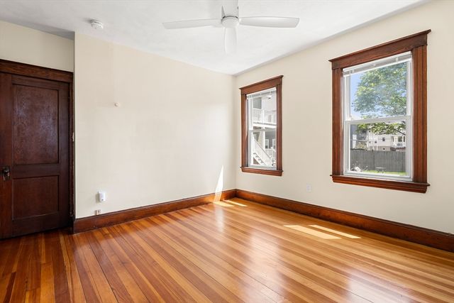 2 Thorndike St 2, Arlington, MA 02474