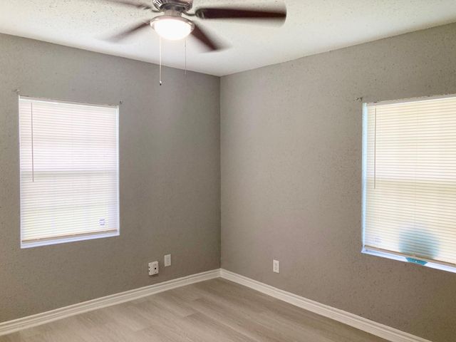6103 Sherwood Drive, Houston, TX 77021