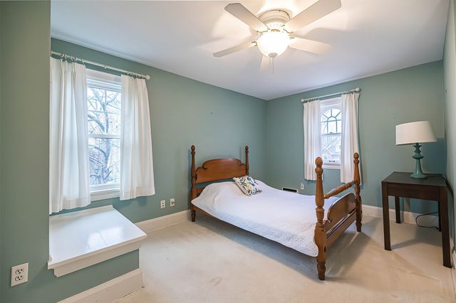 306 SHAWNEE Drive, Erie, PA 16505