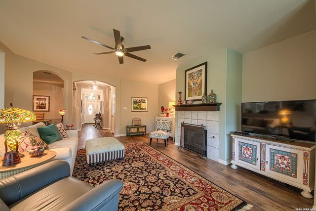 234 Pecan Gap, New Braunfels, TX 78130