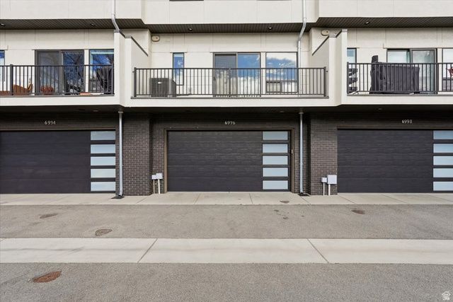 6996 S BROOKHILL, Cottonwood Heights, UT 84171