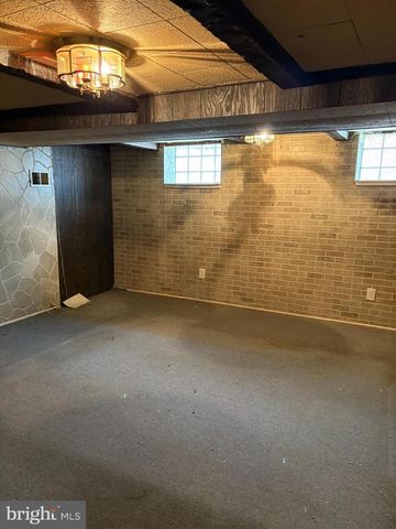 7832 ROCKBOURNE RD, Baltimore, MD 21222