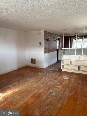 7832 ROCKBOURNE RD, Baltimore, MD 21222