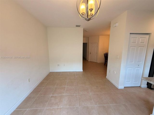 3767 SE 3rd Ct, Homestead, FL 33033