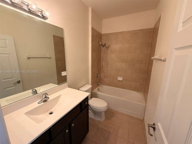 3767 SE 3rd Ct, Homestead, FL 33033