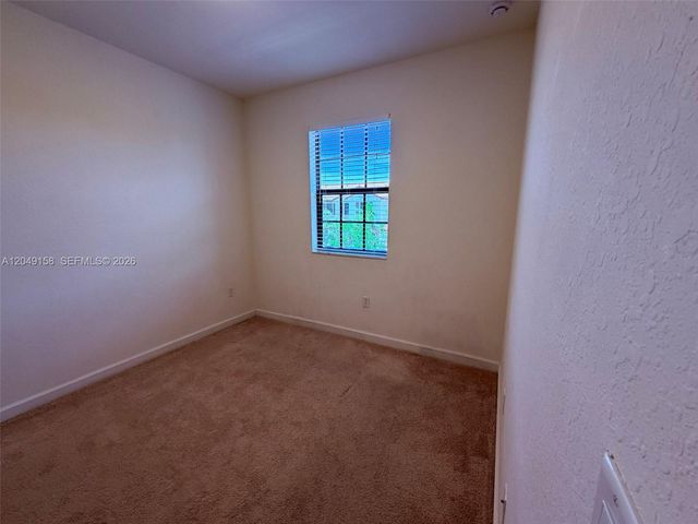 3767 SE 3rd Ct, Homestead, FL 33033