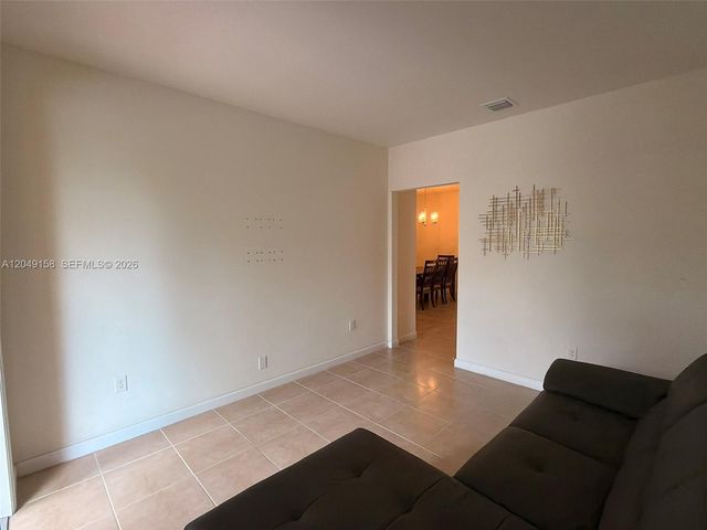 3767 SE 3rd Ct, Homestead, FL 33033