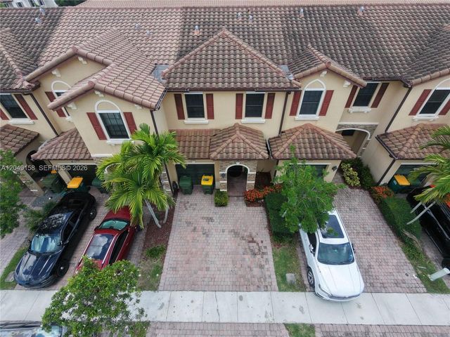 3767 SE 3rd Ct, Homestead, FL 33033