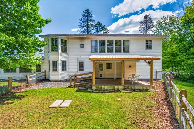522 Vermont Route 100, Wardsboro, VT 05355