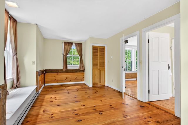 522 Vermont Route 100, Wardsboro, VT 05355