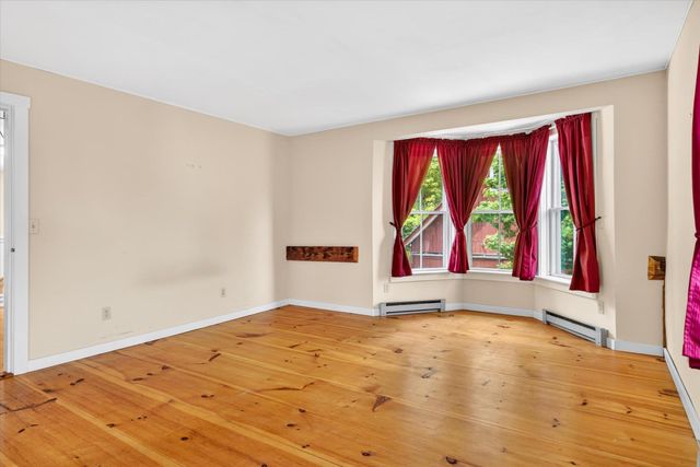 522 Vermont Route 100, Wardsboro, VT 05355