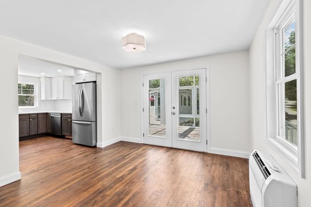 38 Siasconset Dr, Bourne, MA 02562