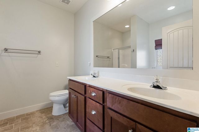 1044 CRAWFORD COURT, Chelsea, AL 35043