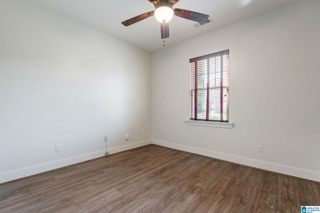 1044 CRAWFORD COURT, Chelsea, AL 35043