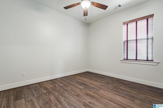 1044 CRAWFORD COURT, Chelsea, AL 35043