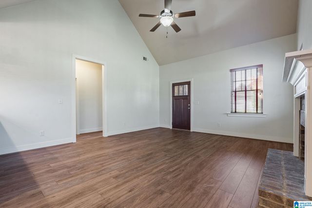1044 CRAWFORD COURT, Chelsea, AL 35043