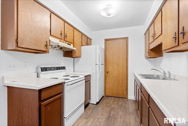 2875 TAYLOR Avenue, Springfield, IL 62703