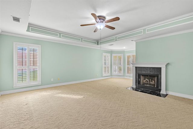 6400 Creekside Drive, Greenville, TX 75402