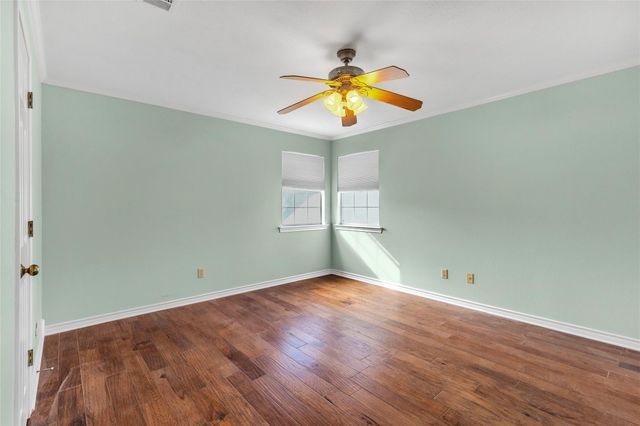 6400 Creekside Drive, Greenville, TX 75402