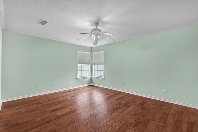 6400 Creekside Drive, Greenville, TX 75402