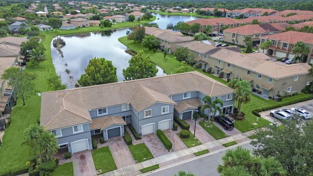 2544 SW Marshfield Court, Port St Lucie, FL 34953