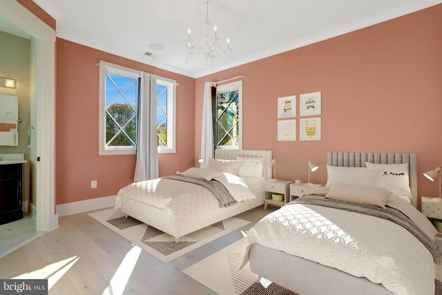 710 N HIGHLAND ST, Arlington, VA 22201