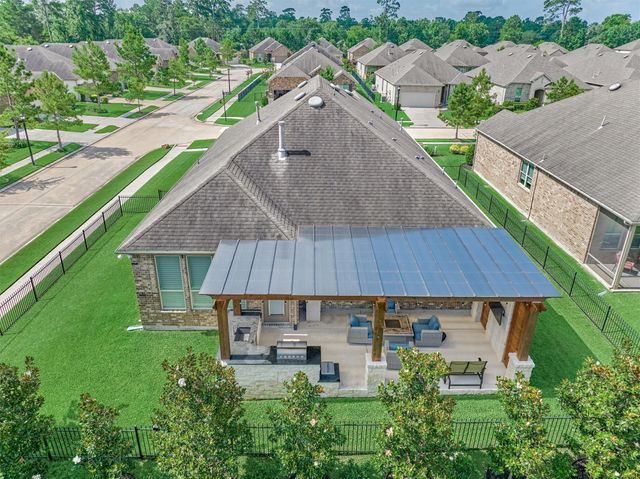 108 Wild Wick Way, Spring, TX 77382