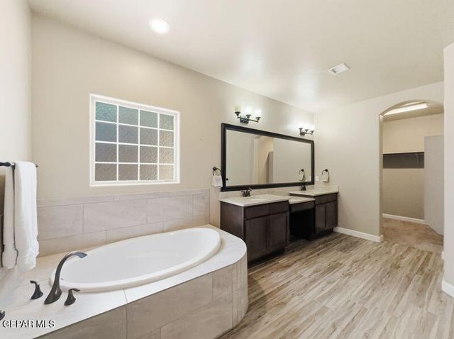 12277 CLIFTON HILL Road, Horizon City, TX 79928