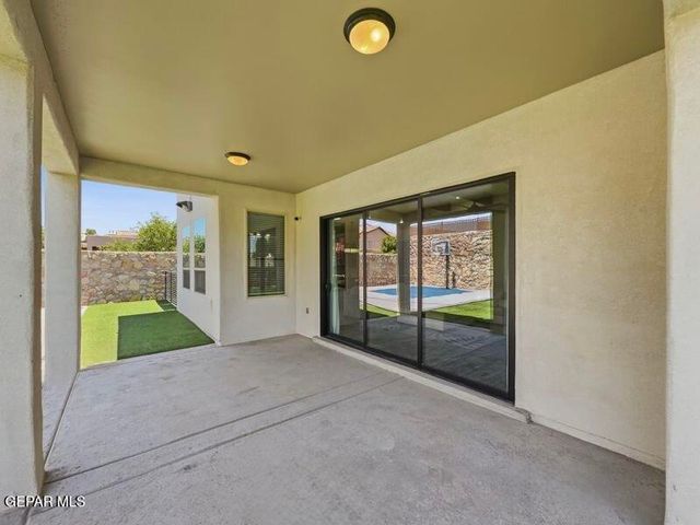 12277 CLIFTON HILL Road, Horizon City, TX 79928