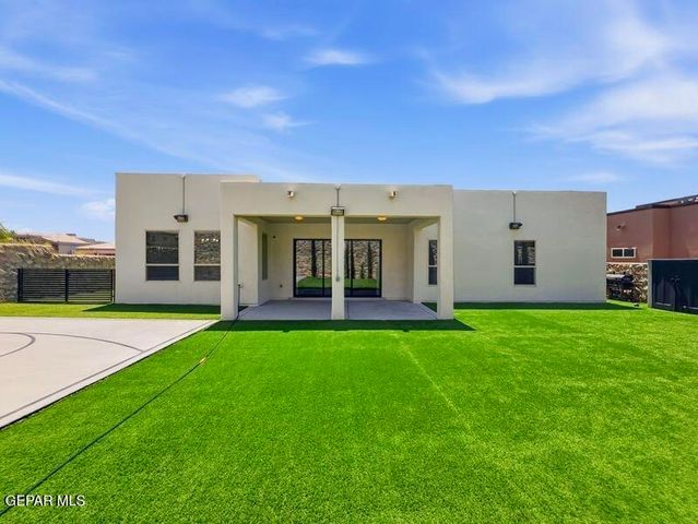 12277 CLIFTON HILL Road, Horizon City, TX 79928
