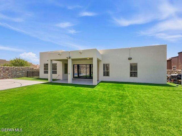 12277 CLIFTON HILL Road, Horizon City, TX 79928
