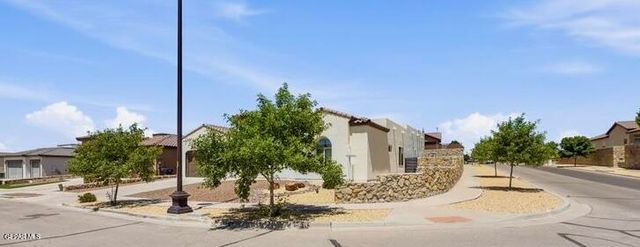 12277 CLIFTON HILL Road, Horizon City, TX 79928