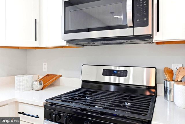 1020 CARRINGTON AVE, Capitol Heights, MD 20743