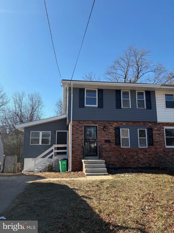 Image 1 of property listing at 1020 CARRINGTON AVE, Capitol Heights, MD 20743