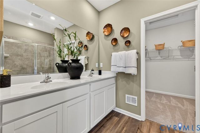 17206 Gossamer Dr, Chesterfield, VA 23120