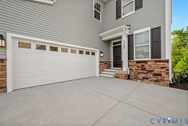 17206 Gossamer Dr, Chesterfield, VA 23120