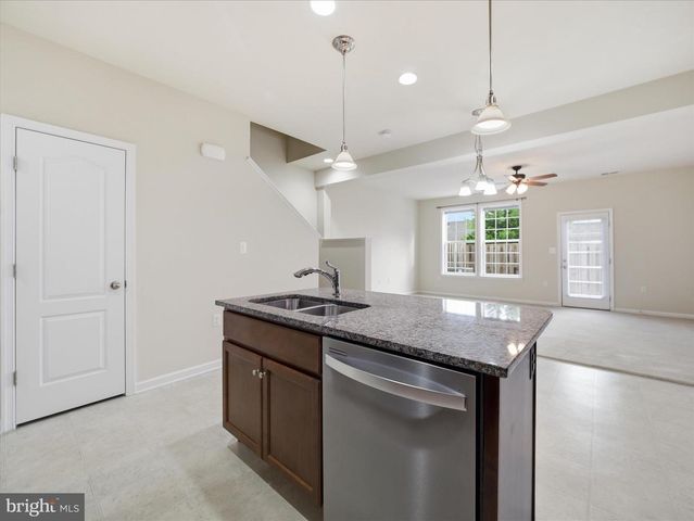 127 OFLANNERY CT, Martinsburg, WV 25403