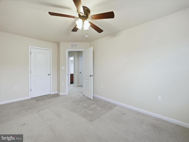127 OFLANNERY CT, Martinsburg, WV 25403
